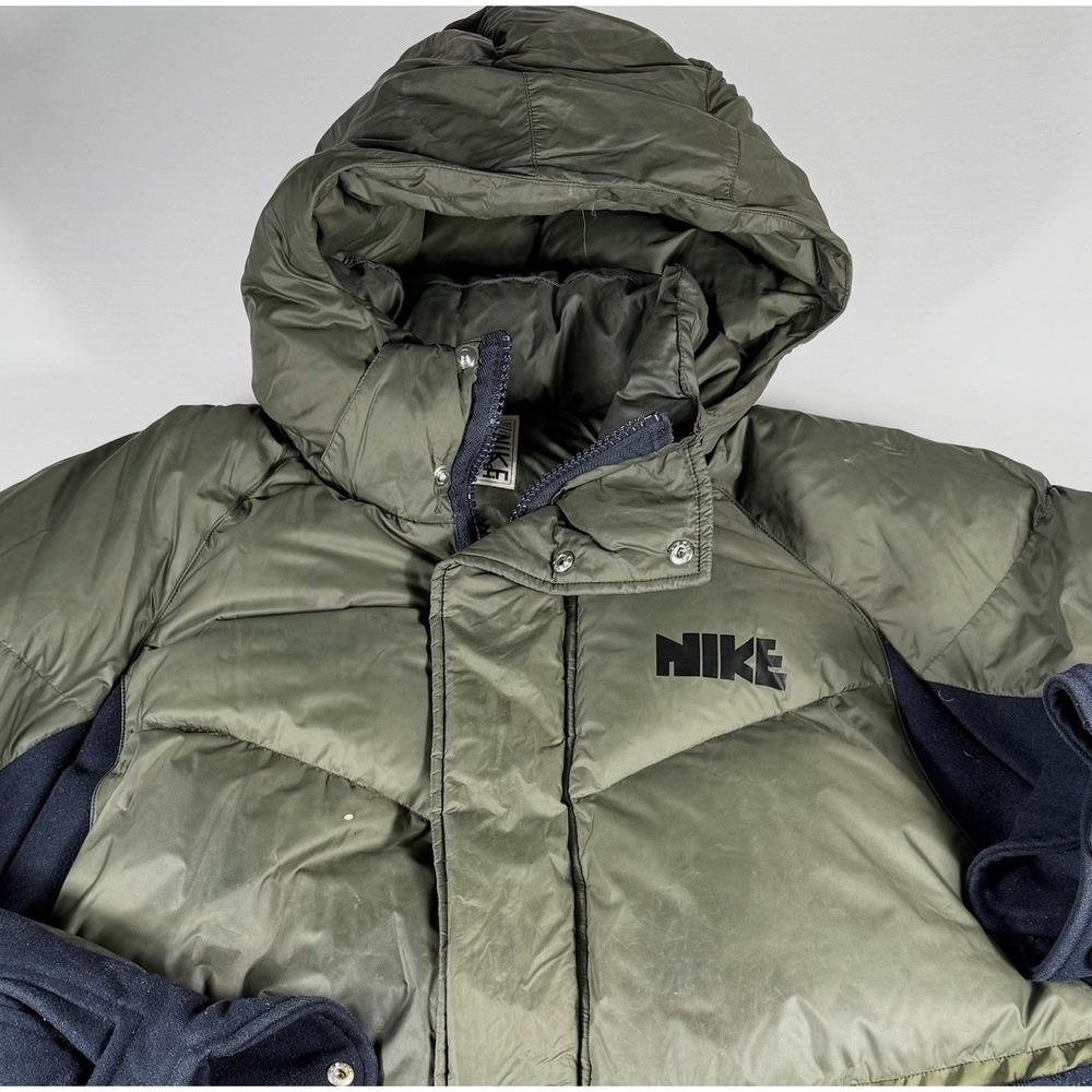 NIKE x SACAI Mens 2XL Parka Jacket CT3269-010 Olive Green Puff Coat Hooded